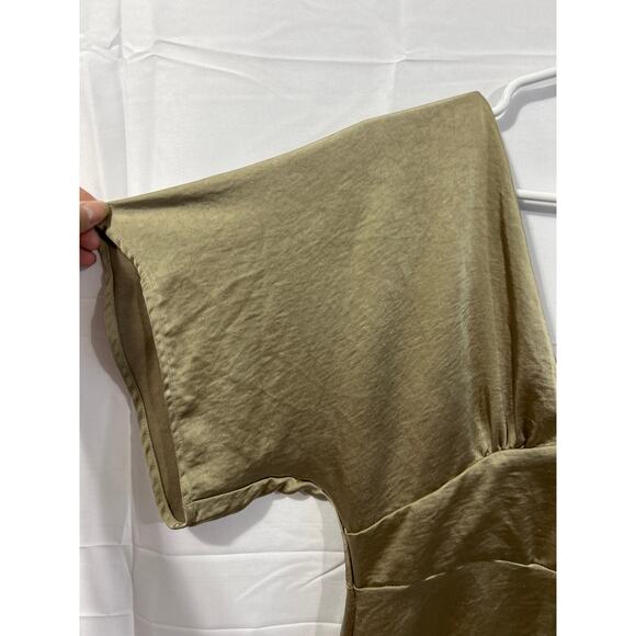 NWT Oak+Fort SATIN BUTTERFLY SLEEVE MIDI DRESS - Picture 4 of 6